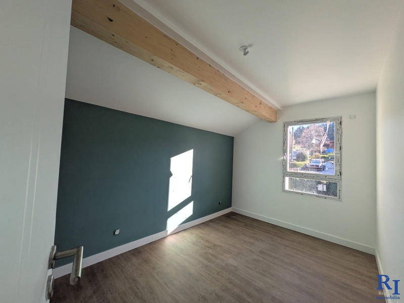 Maison contemporaine - 94 m² - 5 pièces