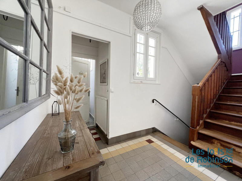 Maison - 111 m² - 6 pièces