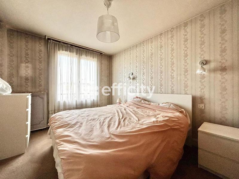 Appartement - 93 m² - 4 pièces