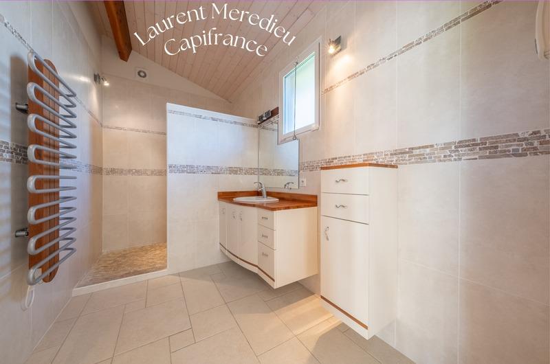 Maison - 196 m² - 6 pièces