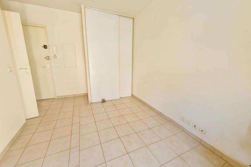 Appartement - 17 m² - 1 pièce
