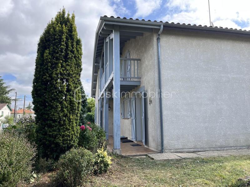 Demeure - 140 m² - 6 pièces