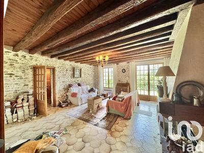 Maison - 163 m² - 5 pièces