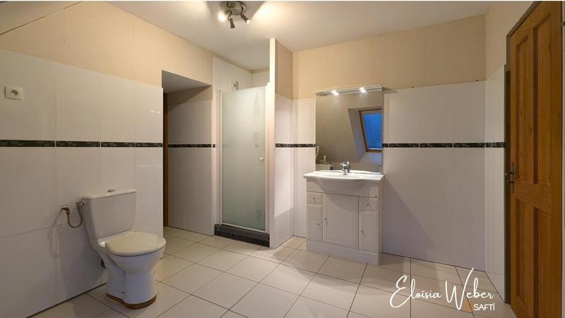 Maison - 168 m² - 6 pièces