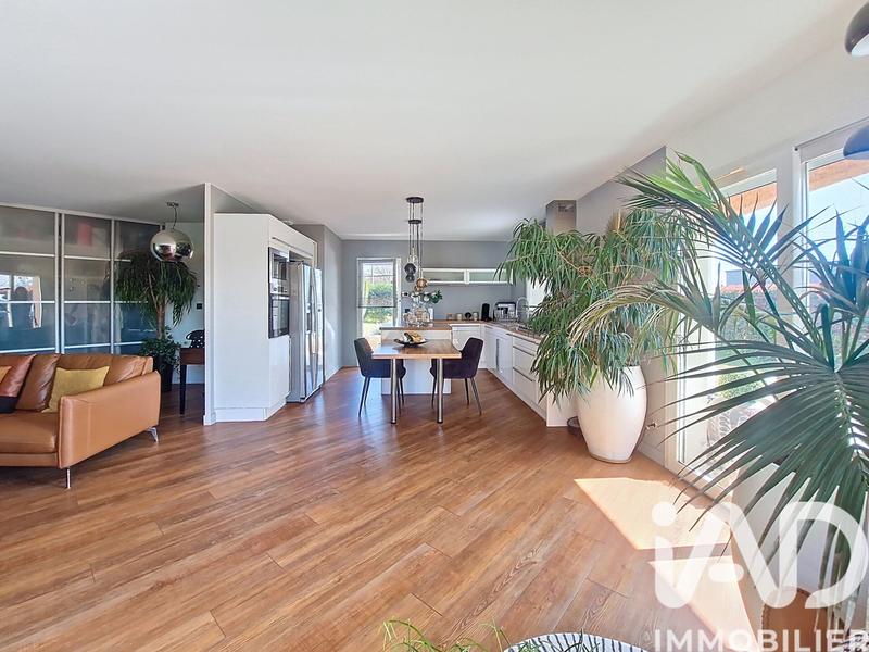 Maison - 129 m² - 5 pièces