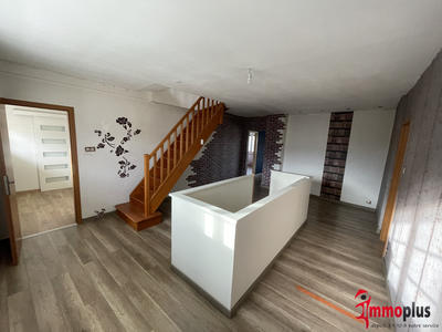 Maison - 196 m² - 7 pièces