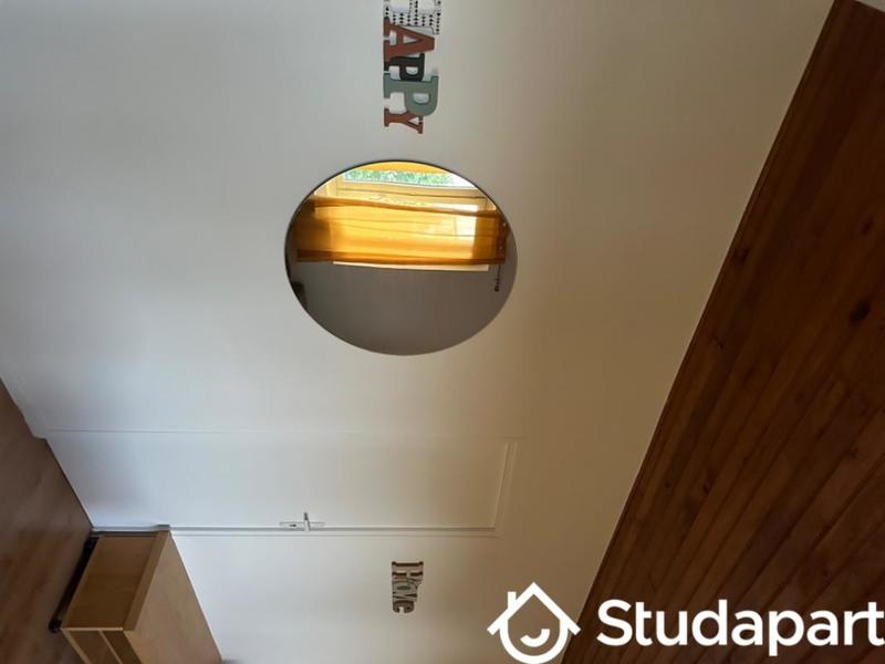 Chambre - 13 m² - 1 pièce