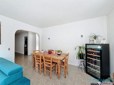 Appartement - 121 m² - 5 pièces