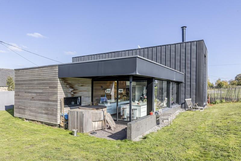 Maison contemporaine - 147 m² - 5 pièces