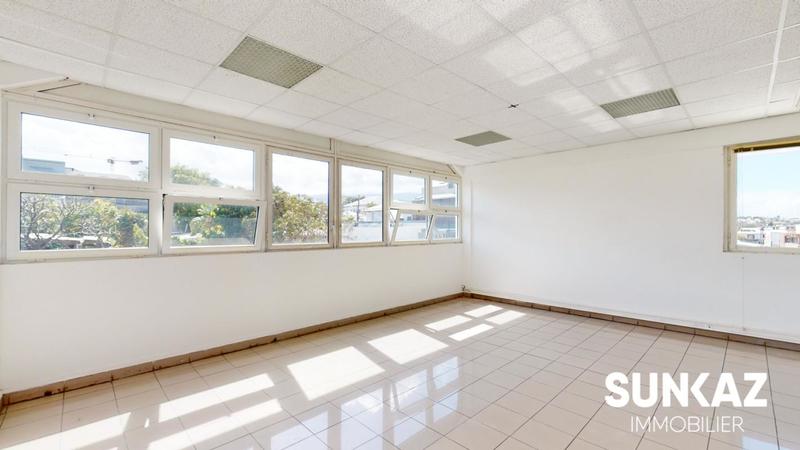 Local commercial - 345 m²