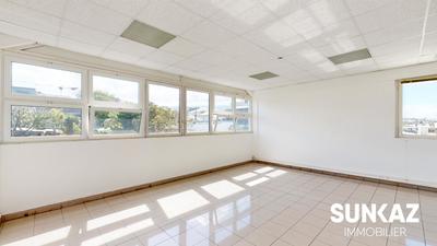 Local commercial - 345 m²