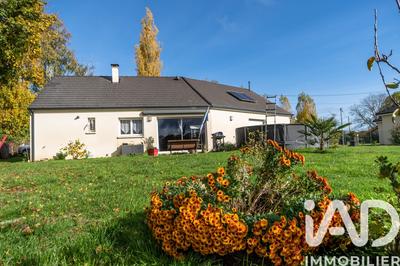 Maison - 98 m² - 5 pièces