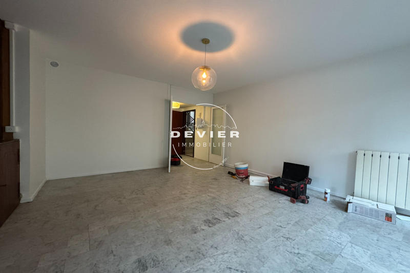 Appartement - 98 m² - 4 pièces