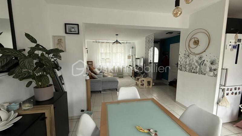 Maison - 86 m² - 5 pièces