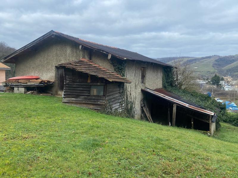 Maison - 208 m² - 10 pièces