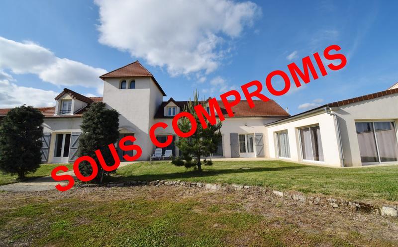 Maison - 167 m² - 5 pièces