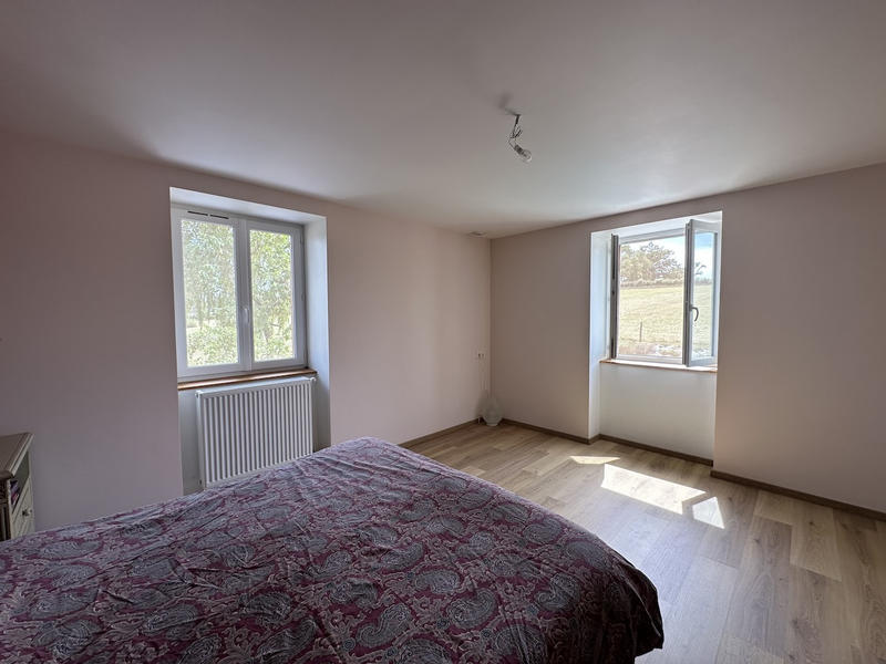 Maison - 230 m² - 7 pièces