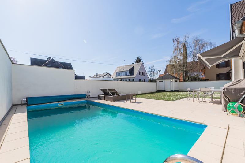 Maison - 151 m² - 7 pièces