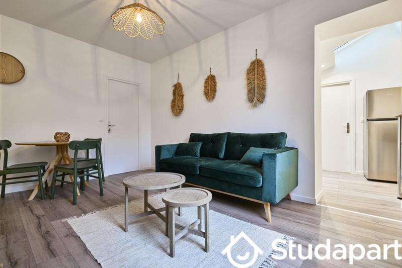 Chambre - 11 m² - 1 pièce