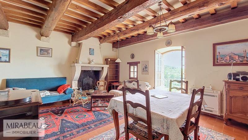 Maison - 141 m² - 5 pièces