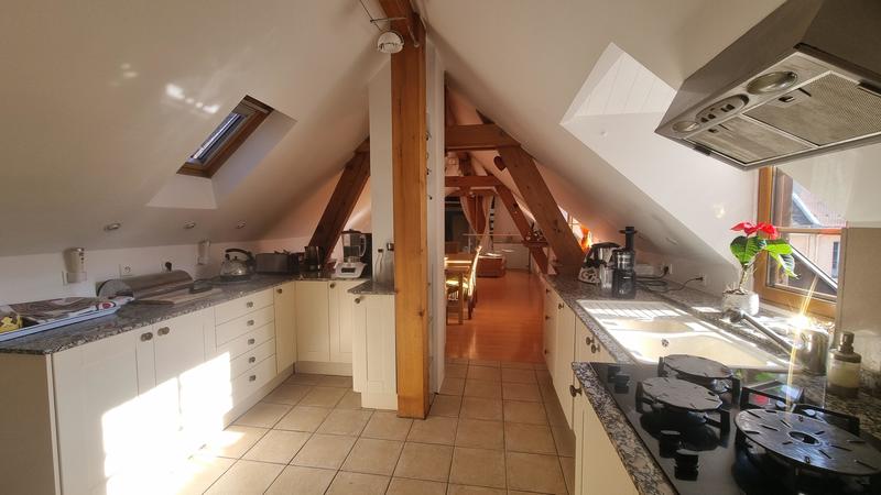 Appartement - 109 m² - 8 pièces