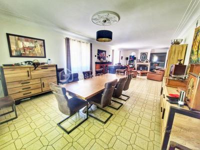 Maison - 188 m² - 6 pièces