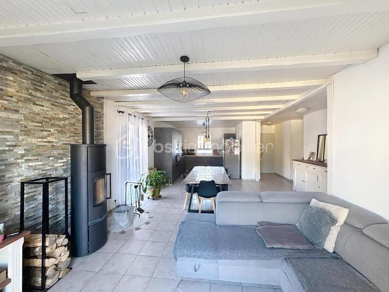 Maison - 94 m² - 4 pièces