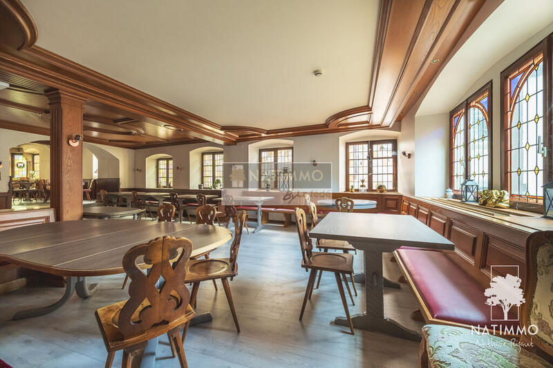 Bureau - 977 m² - 23 pièces