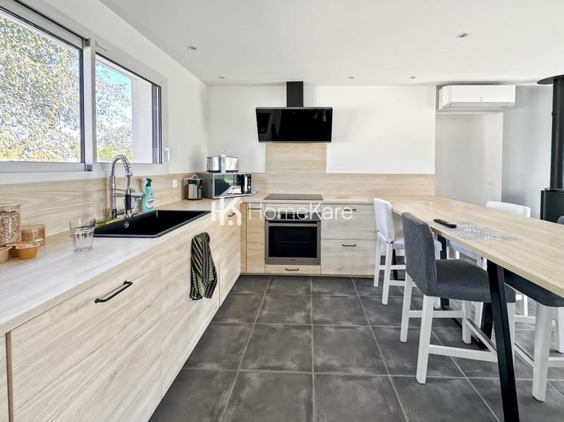 Maison - 100 m² - 4 pièces