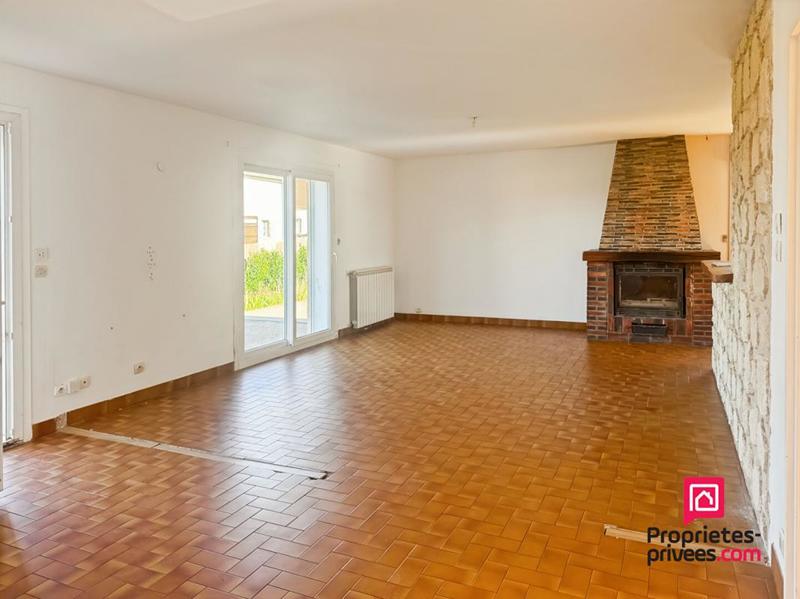 Maison - 99 m² - 5 pièces