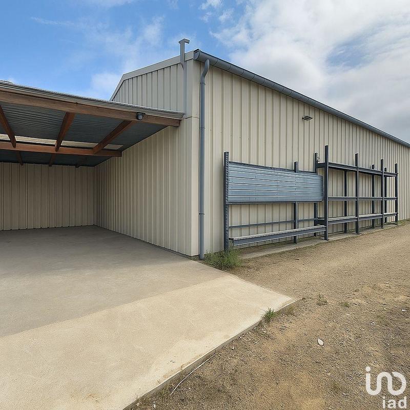 Local commercial - 242 m²