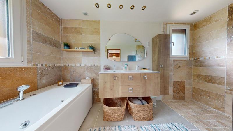 Maison - 158 m² - 5 pièces