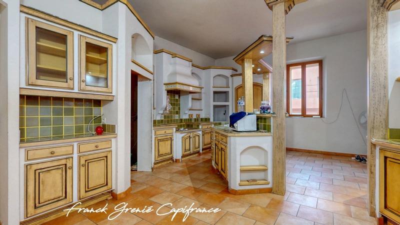 Maison de village - 209 m² - 6 pièces