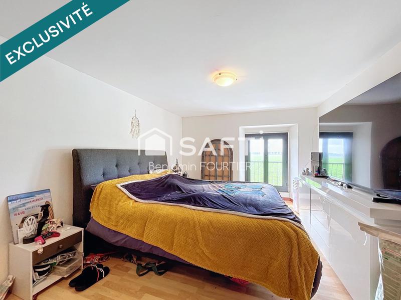 Maison - 212 m² - 8 pièces