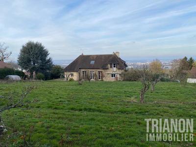 Propriété - 290 m² - 9 pièces