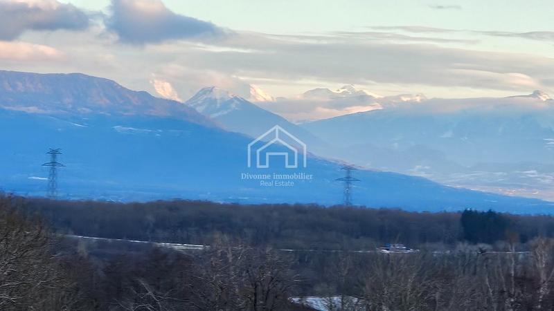 Appartement - 104 m² - 4 pièces