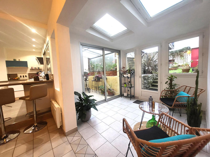 Maison - 90 m² - 4 pièces