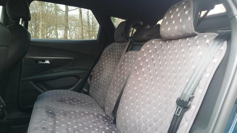 Peugeot 3008 1.2 PureTech 130 Allure Pack