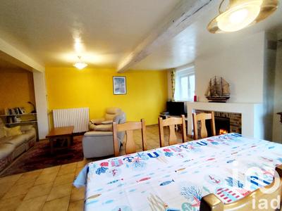 Maison - 102 m² - 5 pièces