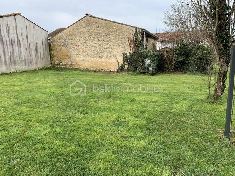 Maison en pierre - 86 m² - 3 pièces