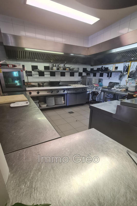 Fonds de commerce - Magasins - 80 m²