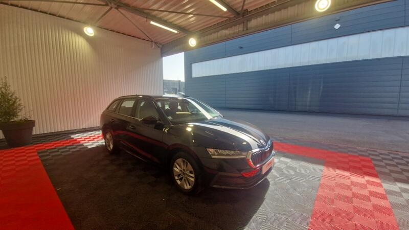 Skoda Octavia Combi 1.0 Tsi Mhev E-Tec 110 Ch Dsg7 Ambition