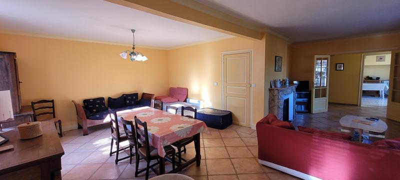 Maison de village - 212 m² - 8 pièces