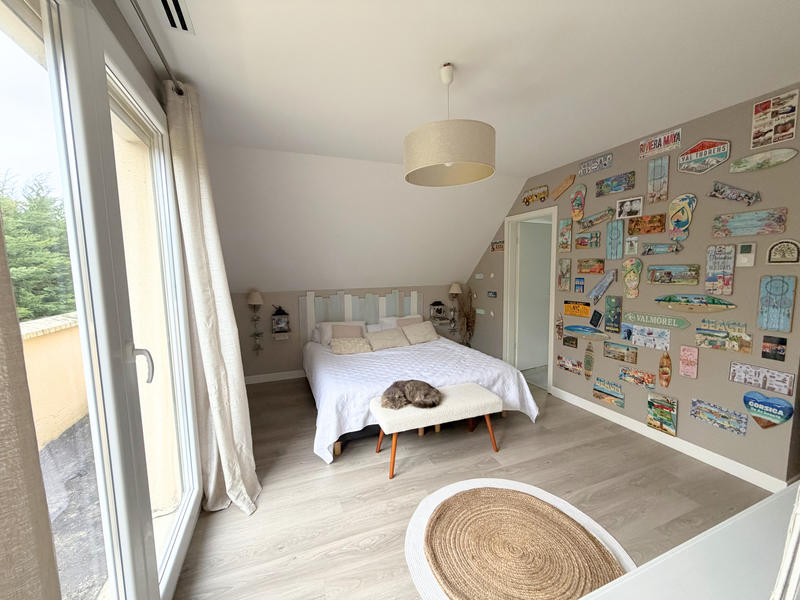 Maison - 191 m² - 7 pièces