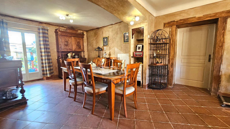 Maison - 142 m² - 5 pièces