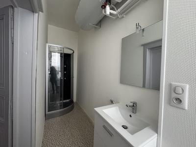 Appartement - 62 m² - 2 pièces