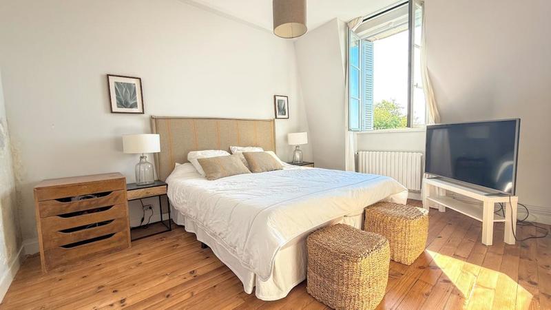 Appartement - 115 m² - 5 pièces