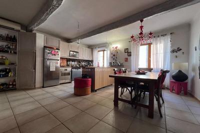 Maison de village - 105 m² - 4 pièces