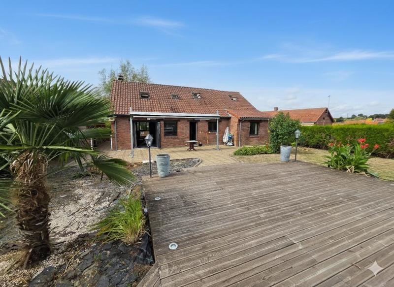 Pavillon - 142 m² - 8 pièces