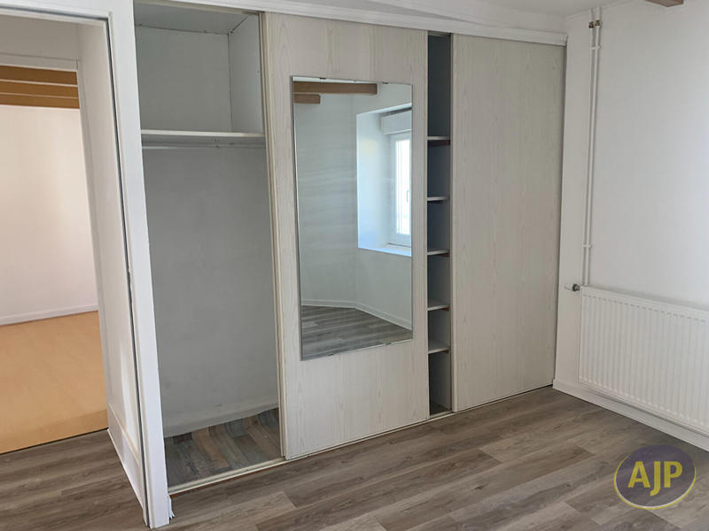 Appartement - 85 m² - 4 pièces